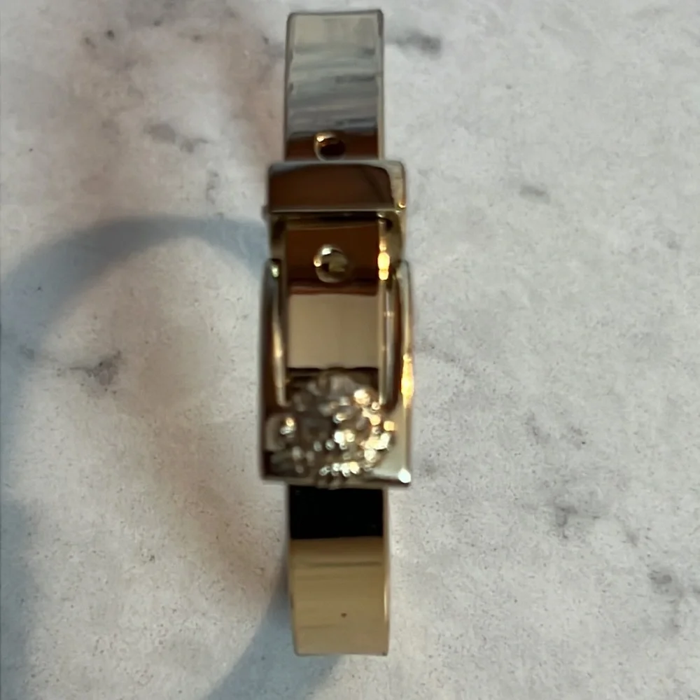 Beautiful bangle - Picture 3 of 7